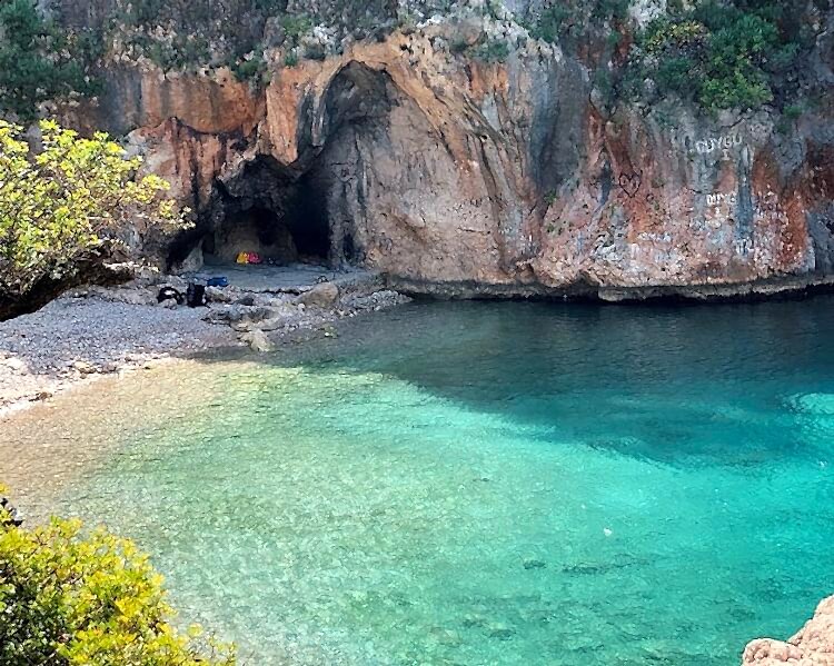 Anasayfa 15 Korsan Koyu